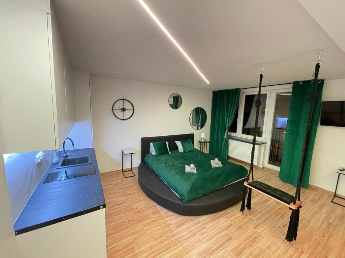 Yourapart Jacuzzi Przy Zamku Krolewskim Warsaw Exterior photo
